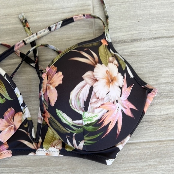 Floral bikini ruched butt bottoms XL, V front racerback tie back for top 36D - Picture 6 of 11